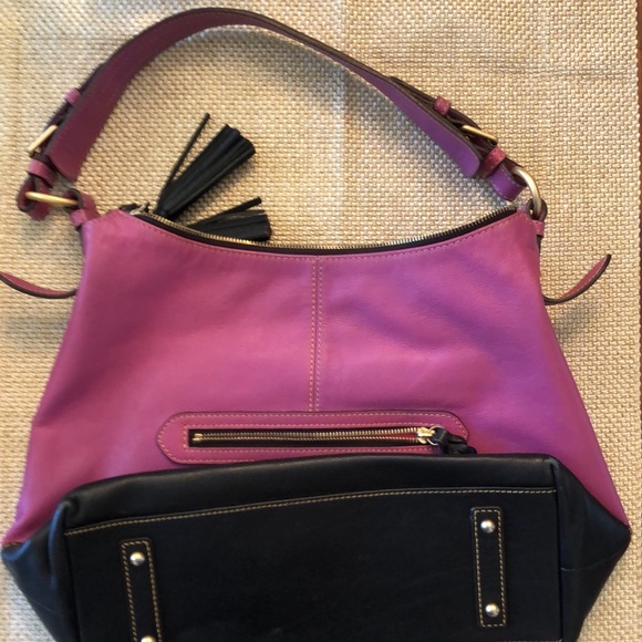 Dooney and Bourke - Picture 3 of 8